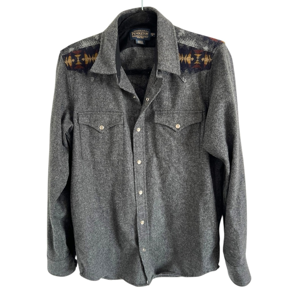 Pendleton Gray Button-Up Shirt with western pearl snaps Patterned Accents